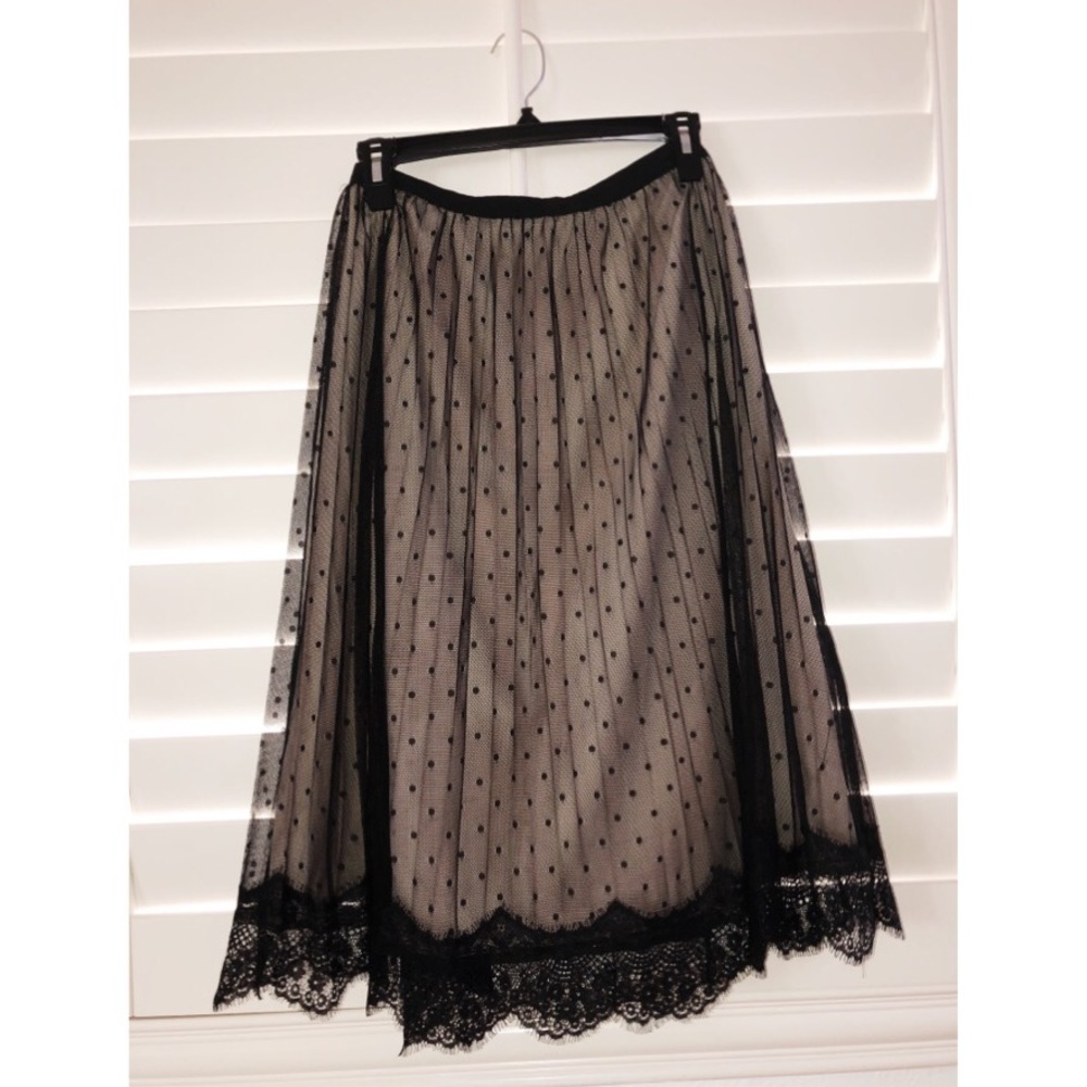 Brown skirt with black polka dot lace